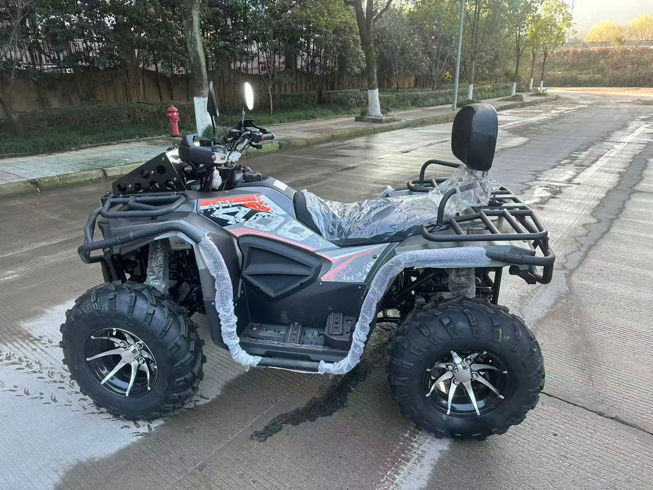 Квадроциклы и мототехника